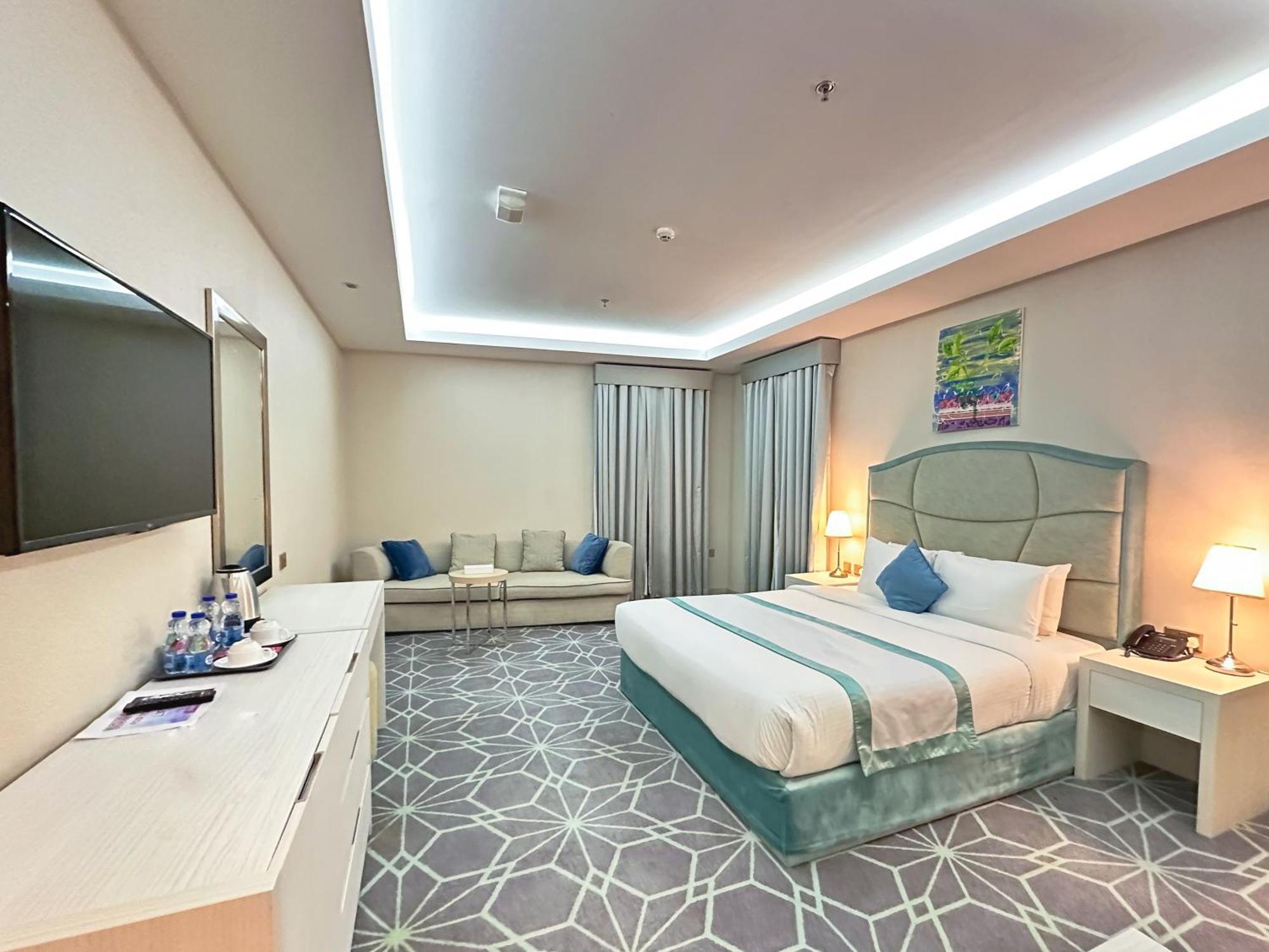 The Victory Hotel 도하 외부 사진